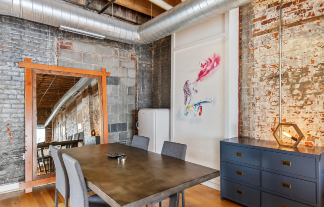 1410 GRATIOT AVE