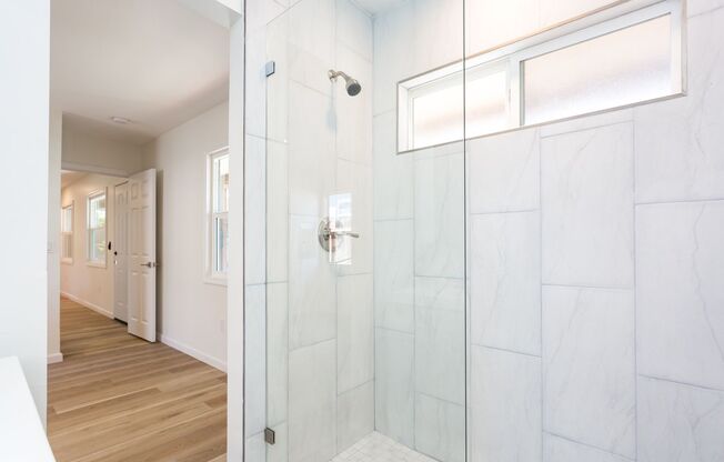 1 bed, 1 bath, $1,995, Unit 7621
