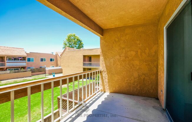 1 bed, 1 bath, $2,150, Unit #56