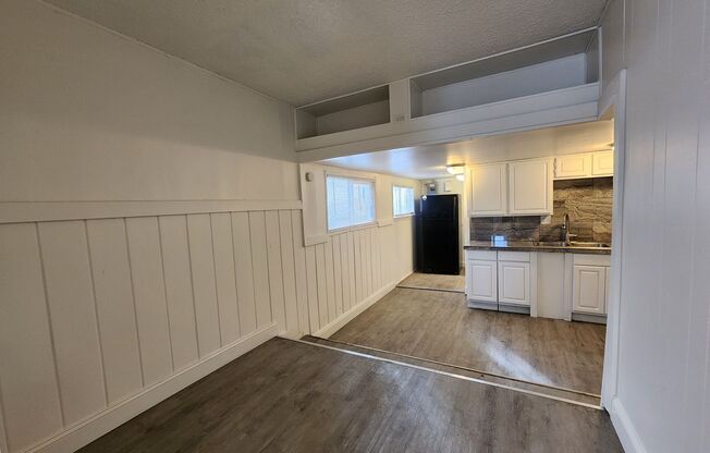 1 bed, 1 bath, 650 sqft, $795, Unit Unit 2