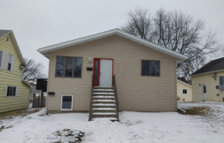 506 N 11 ST