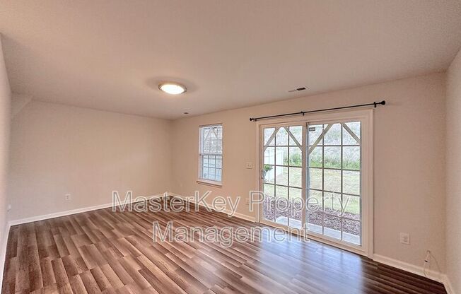 466 BRIER SMT PL
