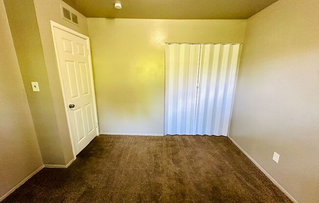 3 bedroom 1 Bath Ranch Home For Lease