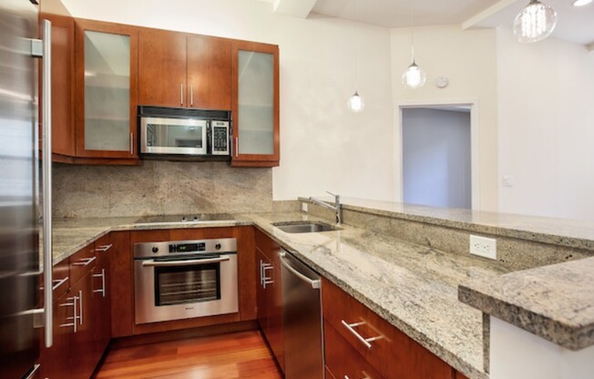 2 beds, 2 baths, 922 sqft, $6,195, Unit 17B