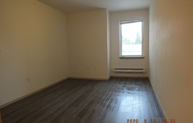 12549 28 AVE NE