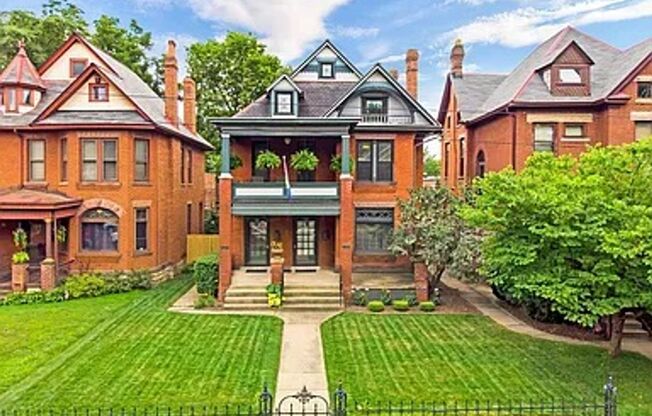 Stunning Victorian Duplex for Rent