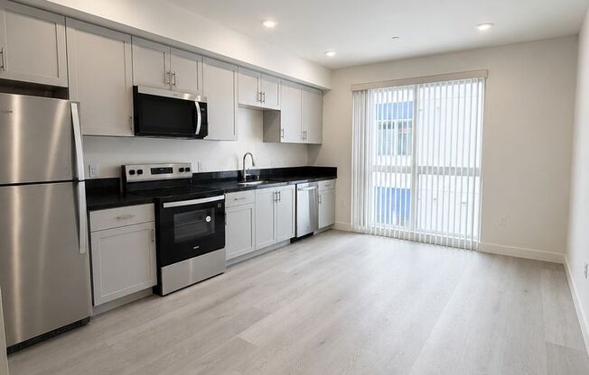 2 beds, 2 baths, 792 sqft, $2,695, Unit T203