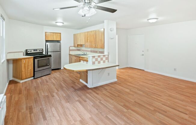 Studio, 1 bath, 400 sqft, $1,225, Unit A12