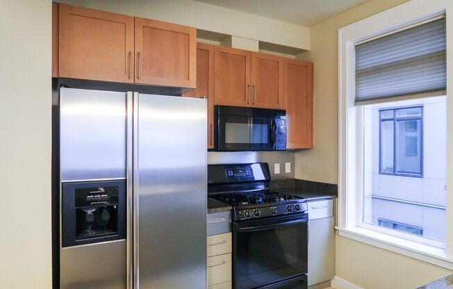 Lakeside 2BR Condo with Modern Finishes & Prime Location!