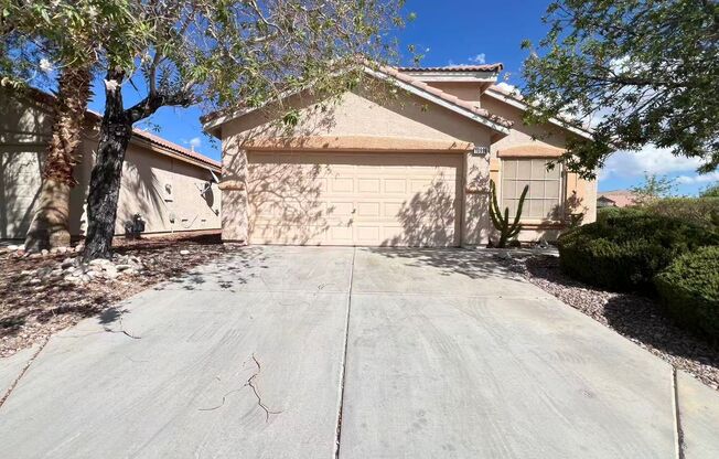 Lovely corner-lot, single-story
