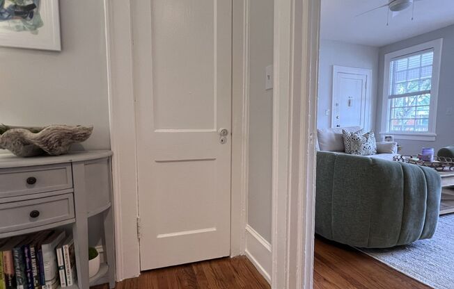 1 bed, 1 bath, 900 sqft, $1,925, Unit 1229-D2