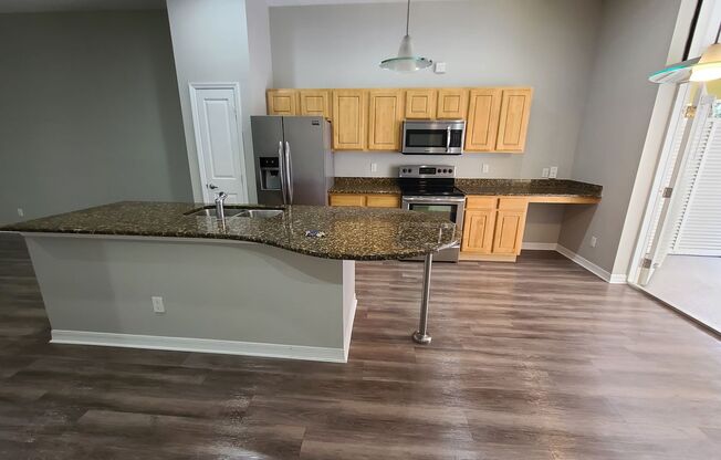 1 bed, 1 bath, 960 sqft, $2,360, Unit C2-0205 W