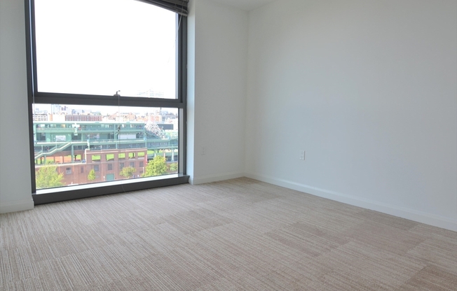 1 bed, 1 bath, 757 sqft, $3,800, Unit 921
