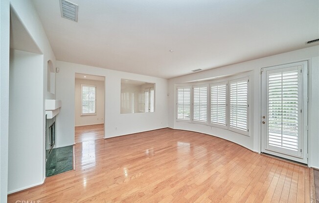7455 CHANTECLAIR CT