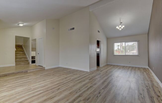 Beautiful 2 Story 4 Bedroom 2.5 Bathroom home