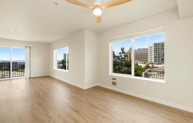 2 beds, 2 baths, 1,005 sqft, $2,895, Unit 504