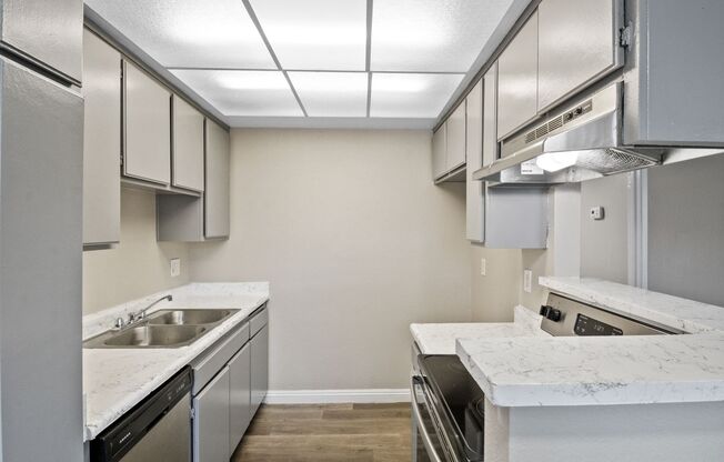 2 beds, 2 baths, 840 sqft, $1,750, Unit 210