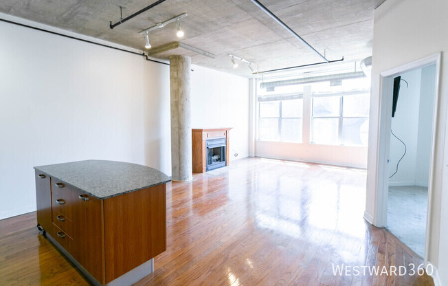 111 S Morgan St, Chicago IL 520