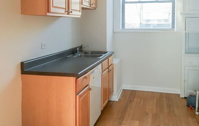 1 bed, 1 bath, 460 sqft, $1,835, Unit 1944-3N