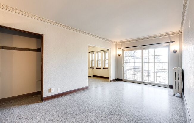 1 bed, 1 bath, 600 sqft, $999, Unit 103