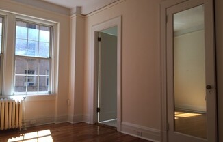 1 bed, 1 bath, 550 sqft, $1,550, Unit 302