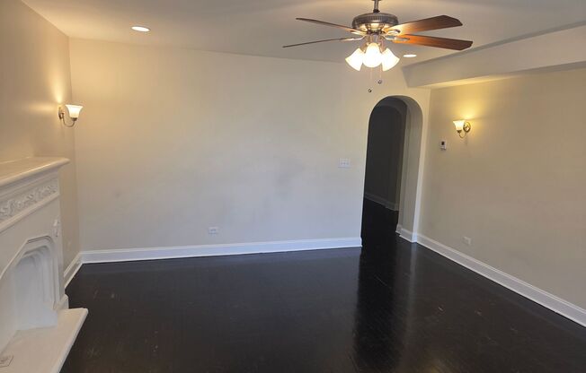 NE ANTR (/GBLT) - 8330 S Maryland