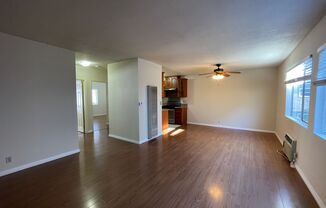 2 beds, 1 bath, 900 sqft, $2,300, Unit 5