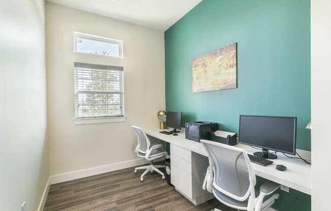 Business Center at Aventura at Maryland Oaks, St. Louis, MO