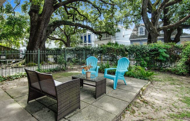 2 beds, 1 bath, 850 sqft, $1,400, Unit 106
