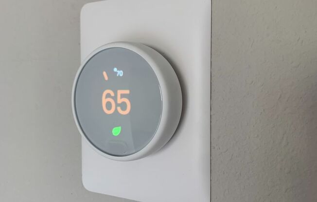 2 beds, 1.5 baths, 895 sqft, $1,545, Unit 175