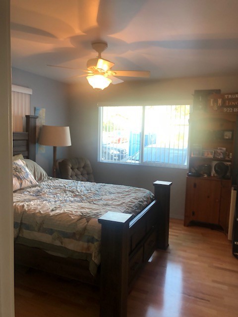 Spacious 2BD/2BA Home - Dual Master Suites w/ MASSIVE Private Backyard! SOLAR POWER!
