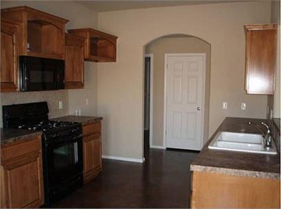 3 beds, 2 baths, $1,850