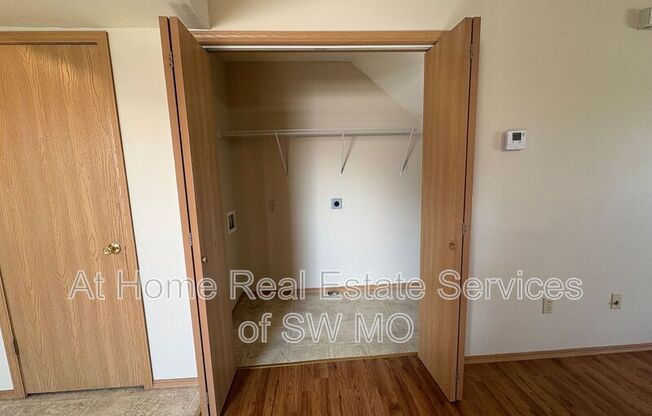 1502 W FROSTY