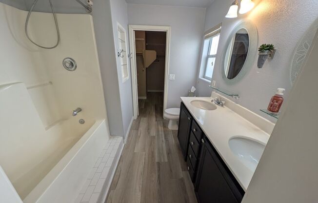 3 beds, 2.5 baths, $2,100
