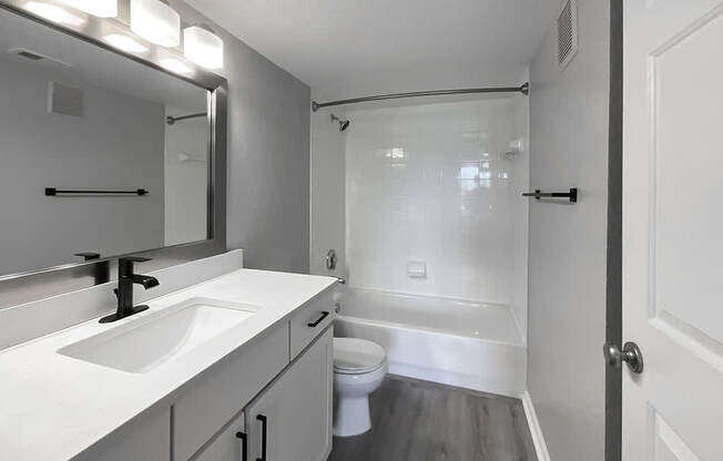 Luxe bathroom at Cypress Grand