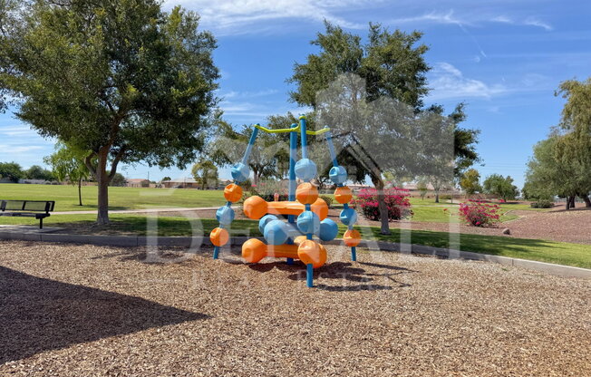 4 beds, 2 baths, 2,271 sqft, $2,095
