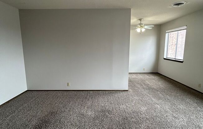 Eleganz Rentals (4625 N 56th Street)