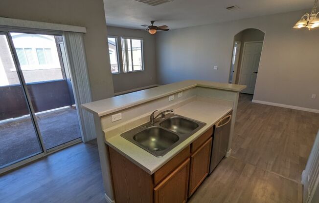 2 beds, 2 baths, $1,650, Unit # 1005
