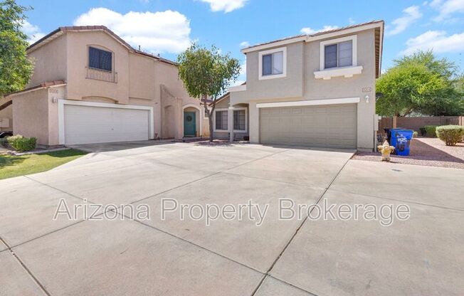 1525 E BETSY