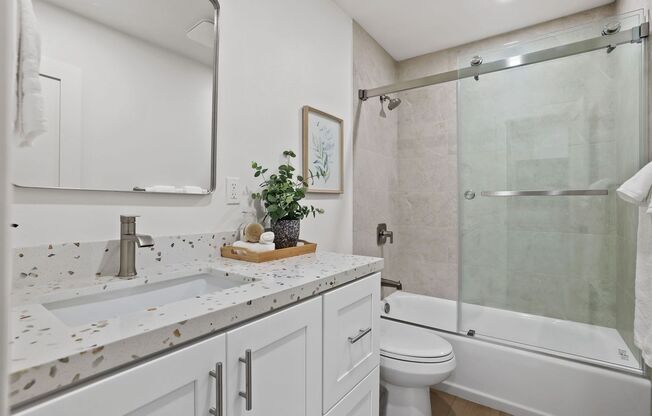 1 bed, 1 bath, 650 sqft, $2,400, Unit Unit 08