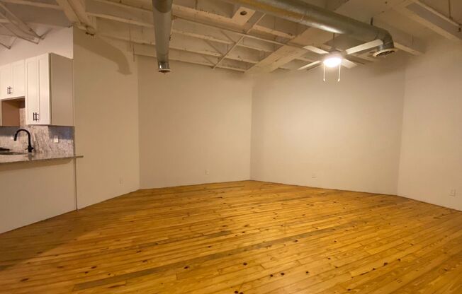 900 Peachtree Lofts