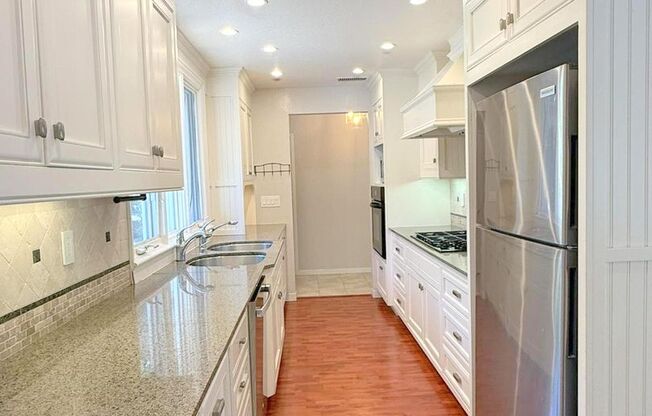 REDUCED ! Sprawling Westside Walnut Creek Ranch Home With Large Flat Yard & Circular Driveway!