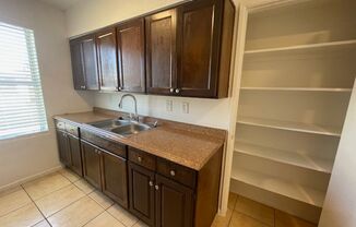 2 beds, 2 baths, 950 sqft, $1,250, Unit 534J