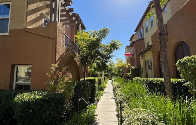 Luxury Tri-Level Townhome – Terraces at Escala - Pet Friendly!