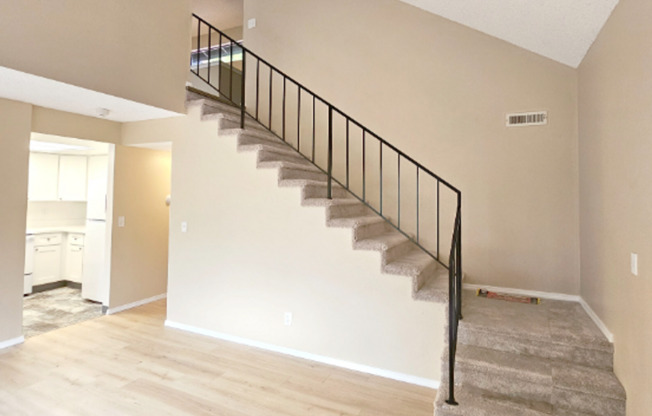 3 beds, 2 baths, 1,553 sqft, $2,300, Unit C-260