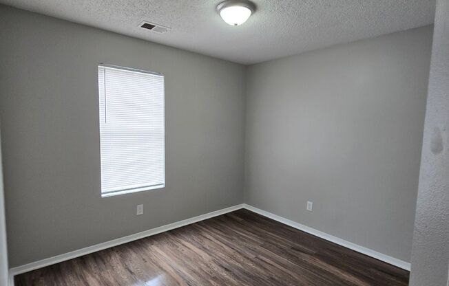 Fully Renovated 3BR/2BA Home – Move-In Ready!