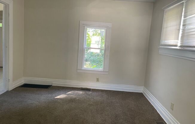 Large Single Family Home near Downtown Dayton