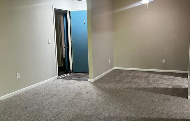 1 bed, 1 bath, $1,100