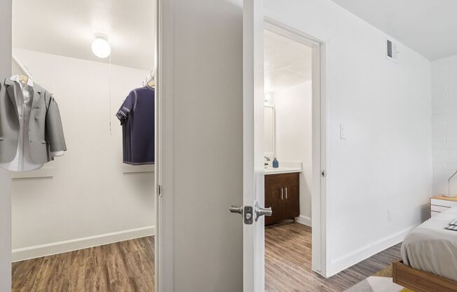 1 bed, 1 bath, 654 sqft, $1,199, Unit 159