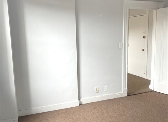 1 bed, 1 bath, 600 sqft, $2,700, Unit 503